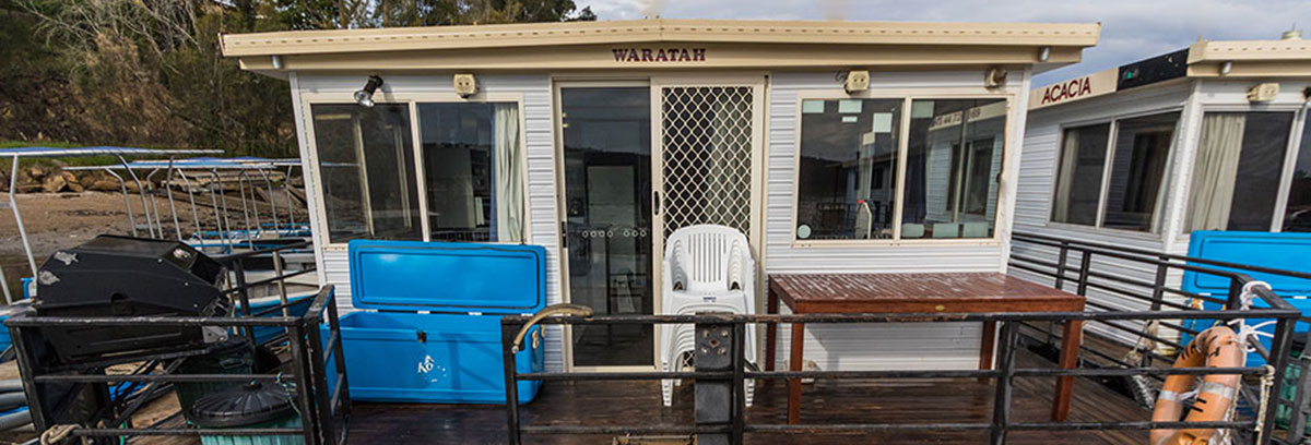 Waratah Standard Houseboat